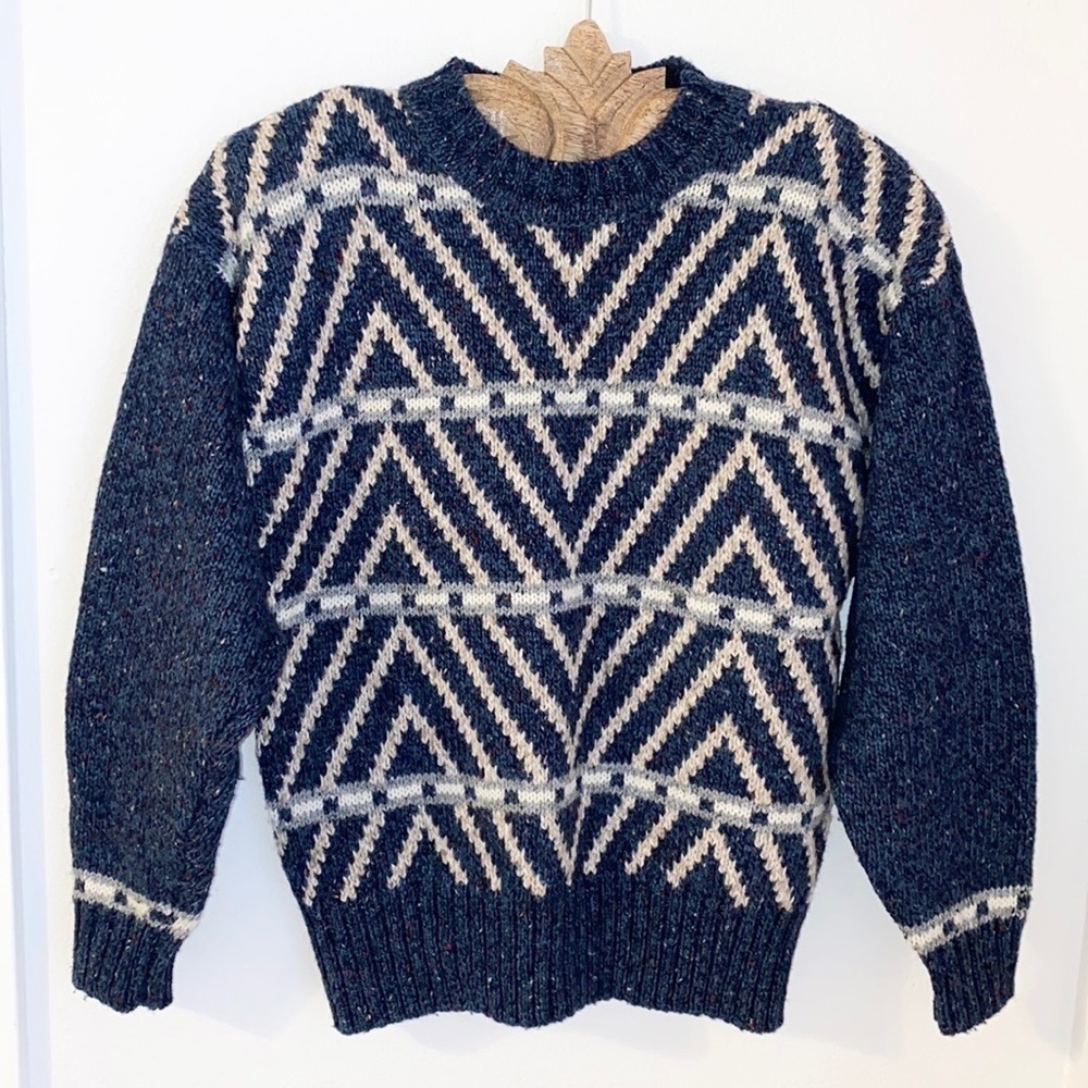 VINTAGE 90s Sweater